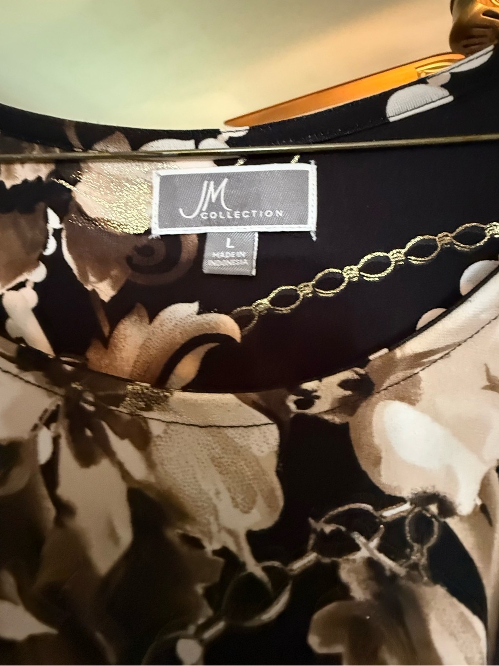 JM Collection Black and Taupe Floral Chain-Print Blouse